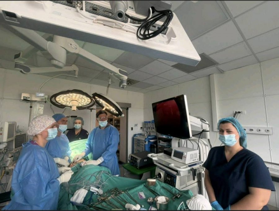 hiqet-plumbi-nga-mushkeria-me-metoden-moderne-vats-uniportal-ne-qkuk