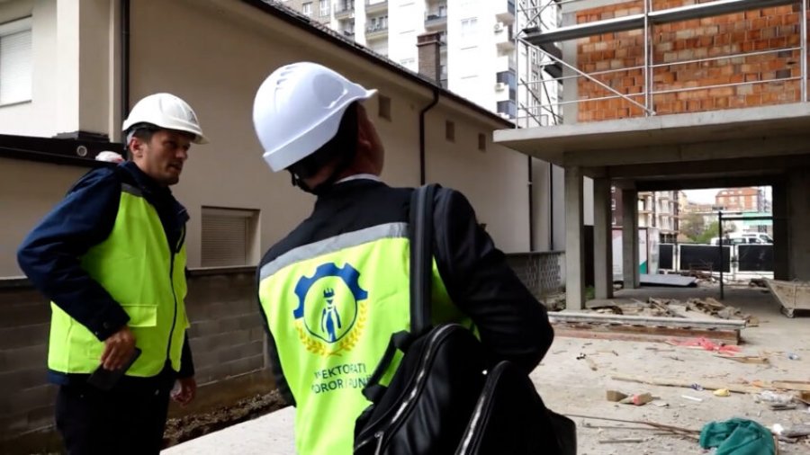 Realizohen 46 inspektime, ndalohet puna në 17 vendpunishte të ndërtimit