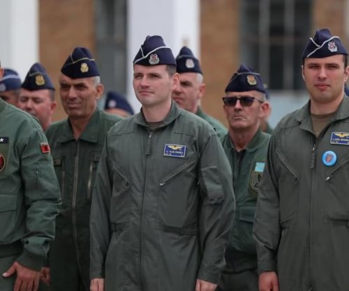 Shqipëria do ta rihapë Shkollën e Aviacionit pas gati 20 vjetësh