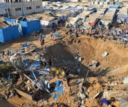 Sulmi izraelit lë një krater të madh në një spital në Gaza mes pasigurive për planin e Trumpit