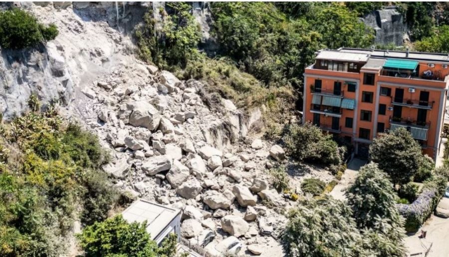 Tërmet i fuqishëm pranë Napolit  26 të lënduar dhe rreth 300 banorë të evakuuar