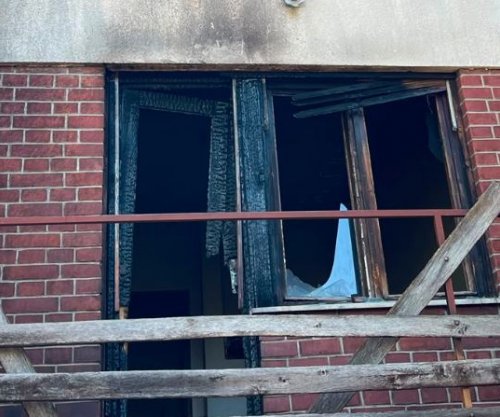 E rikthyer pas 28 vjetësh në Zveçan, familjes Berisha i digjet një pjesë e shtëpisë 