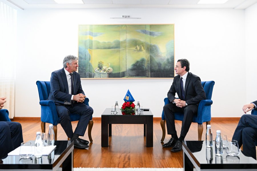 Kurti pret Selën, flasin për zhvillimet në Kosovë dhe Maqedoni të Veriut
