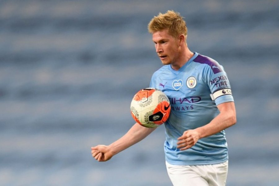 Pavarësisht interesimit nga disa klube  De Bruyne pritet të qëndrojë te Napoli