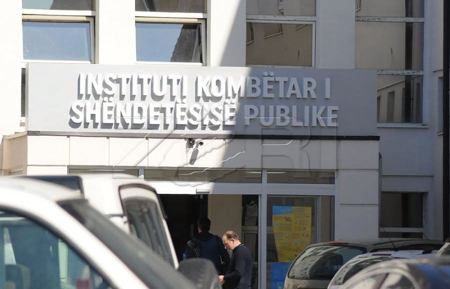 Prishtina prin me rastet e fruthit në Kosovë, konfirmohen 99 të infektuar