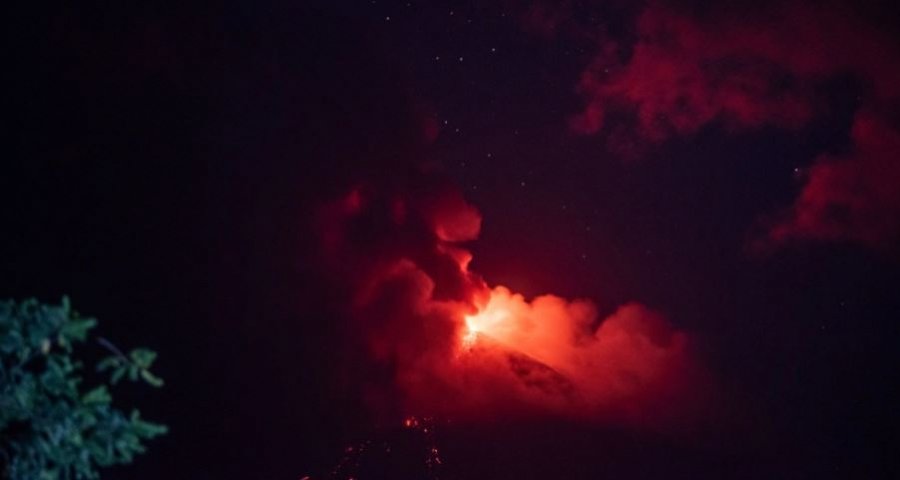 Shpërthen vullkani “Fuego” në Guatemala, evakuohen banorët