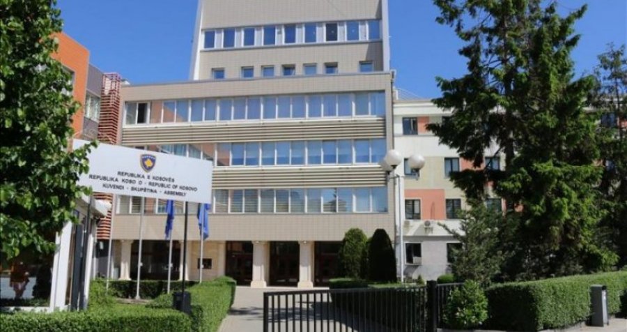 te-enjten-proteste-para-kuvendit-te-kosoves-kjo-eshte-arsyeja