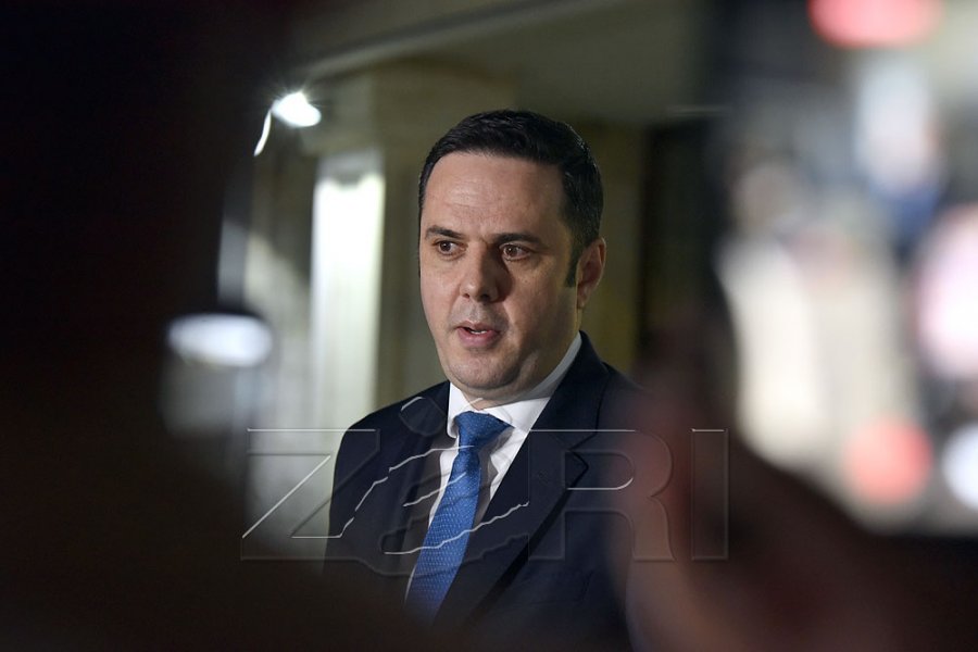 Abdixhiku: Ishte takim i mbarë, do të vazhdojmë diskutimet