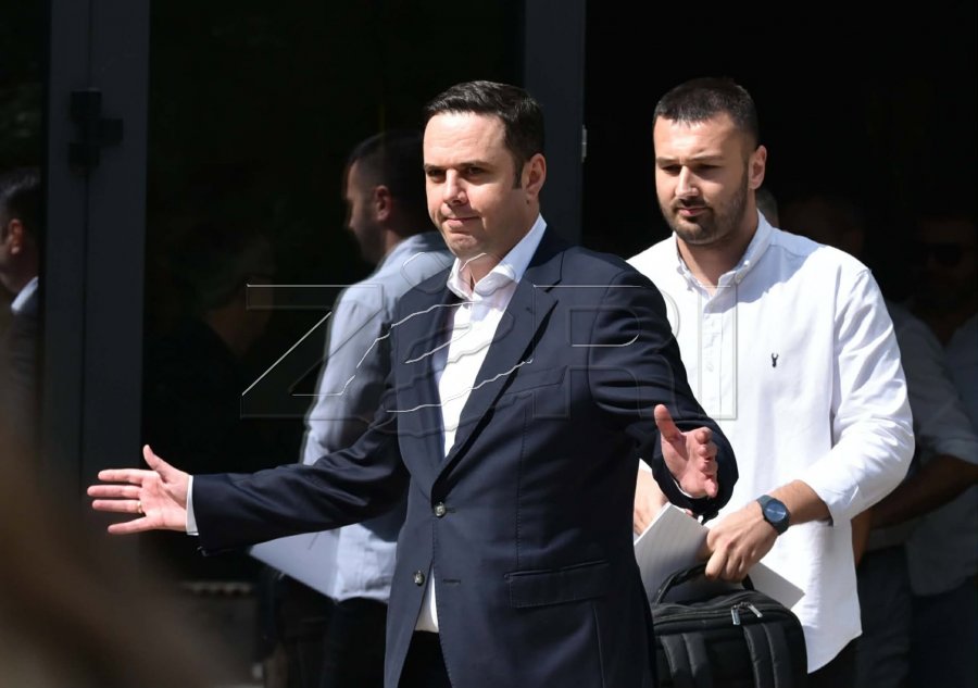 Abdixhiku pas takimit me deputetët: S’ka asgjë tjetër, më jepni kohë
