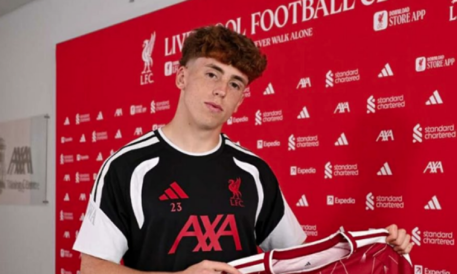 Zyrtare: Liverpool prezanton Victor Munoz