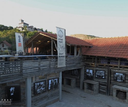 “Etno Fest” vazhdon sonte me debat, koncert dhe teatër në Kukaj