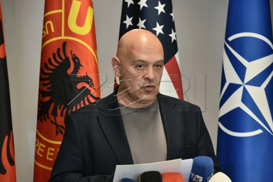 Gjini  Kam informata se Kurti nuk do ta thërrasë seancën deri në shtator