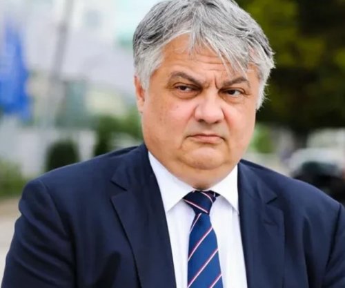 Kosova shpall “non grata” shefin e Telekomit të Serbisë