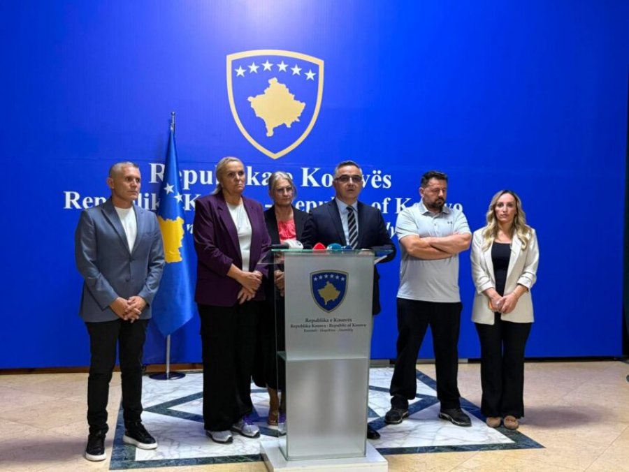 Tahiri: Nuk do të lejojmë rrezikimin e rendit kushtetues, kërkojmë seancë të jashtëzakonshme sonte 