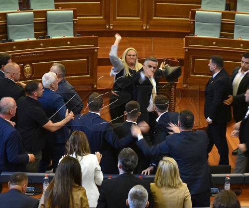 Gjuajtja me vezë në Kuvend bën xhiron e botës 