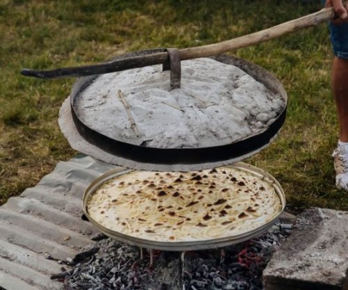 Festa e lakrorit në Polenë, traditë që mbledh mijëra vizitorë