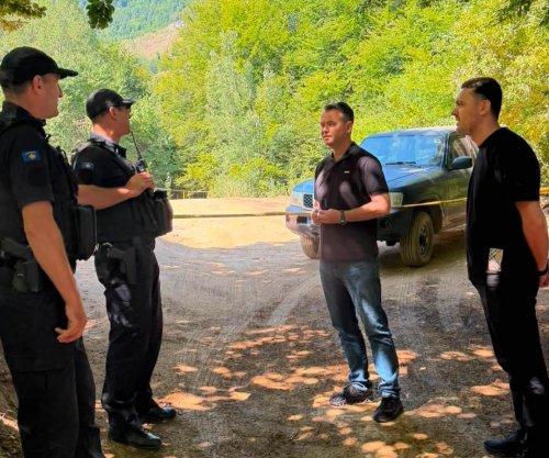  Peci viziton gërmimet në Kalludër: Kosova ende i ka plagët e hapura