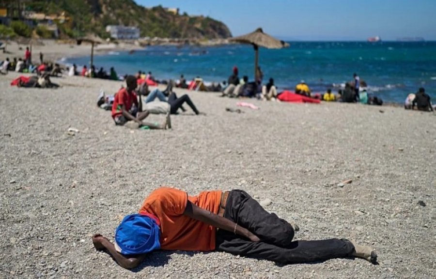 proteste-ne-ceuta-kerkohet-reagim-ndaj-krizes-se-migranteve