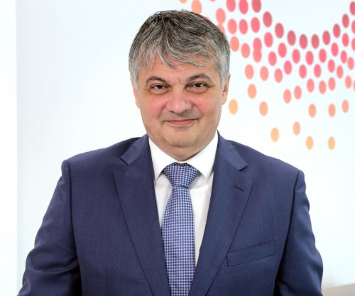 Drejtori i “Telekom Serbia” angazhon ekip ndërkombëtar nga SHBA-ja e BE-ja, pasi Kosova e shpalli “non grata”