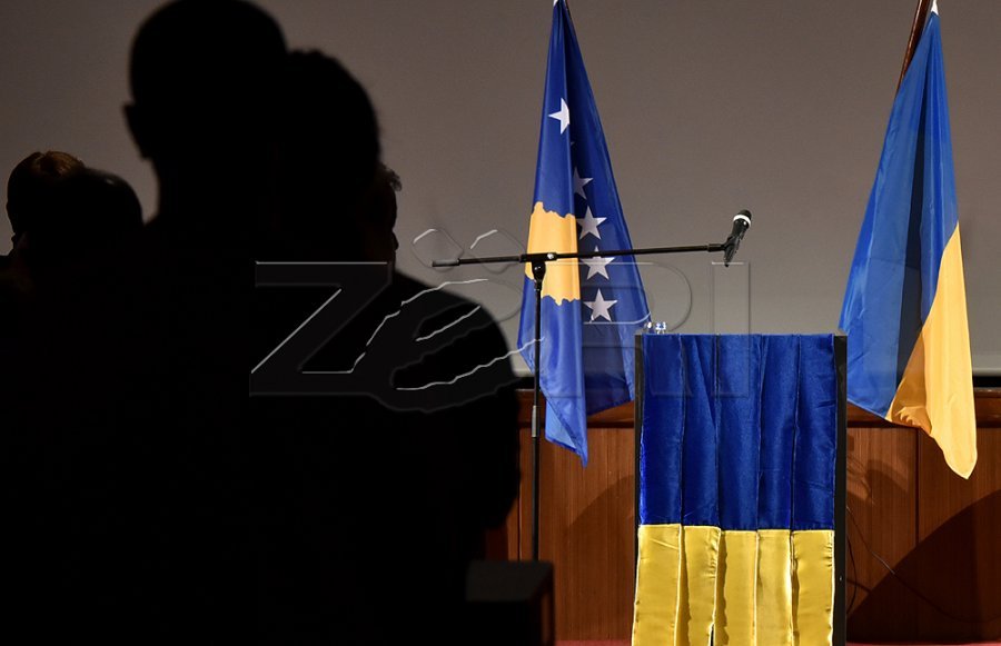 Kryetari i Komisionit Parlamentar ukrainas shpjegon pse Ukraina s e njeh Kosovën  Krimea  Serbia dhe municioni