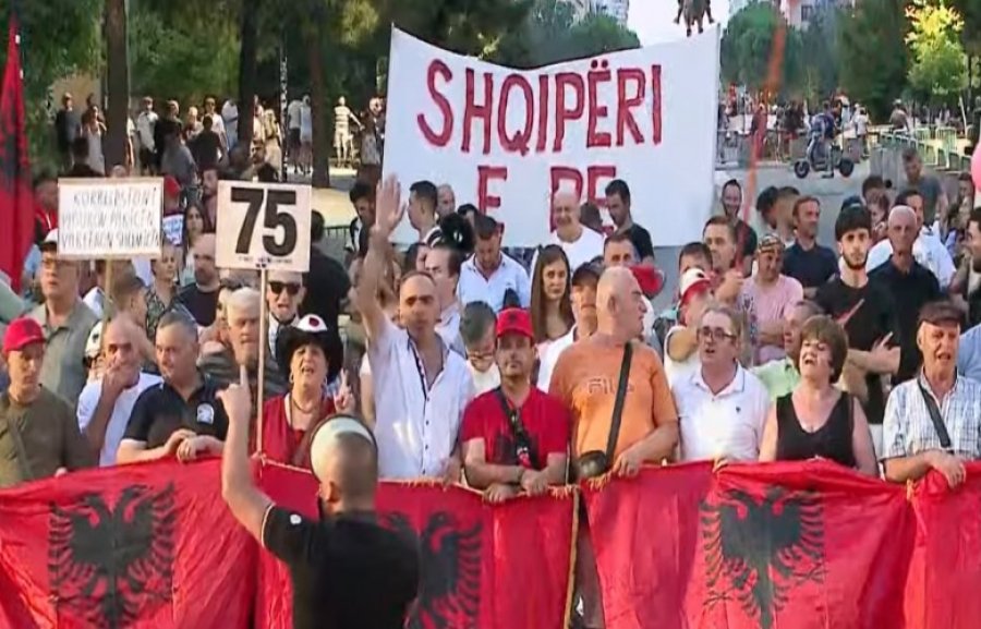 Dita e 75-të e protestës në Tiranë