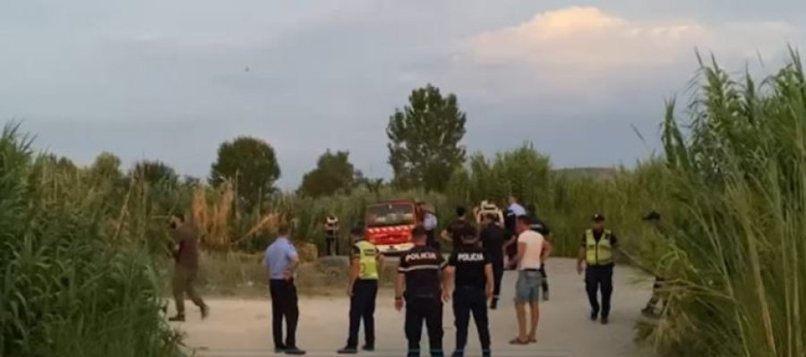 Aksidenti tragjik në Lushnjë  dy motrat humbin jetën pasi vetura e tyre ra në kanal