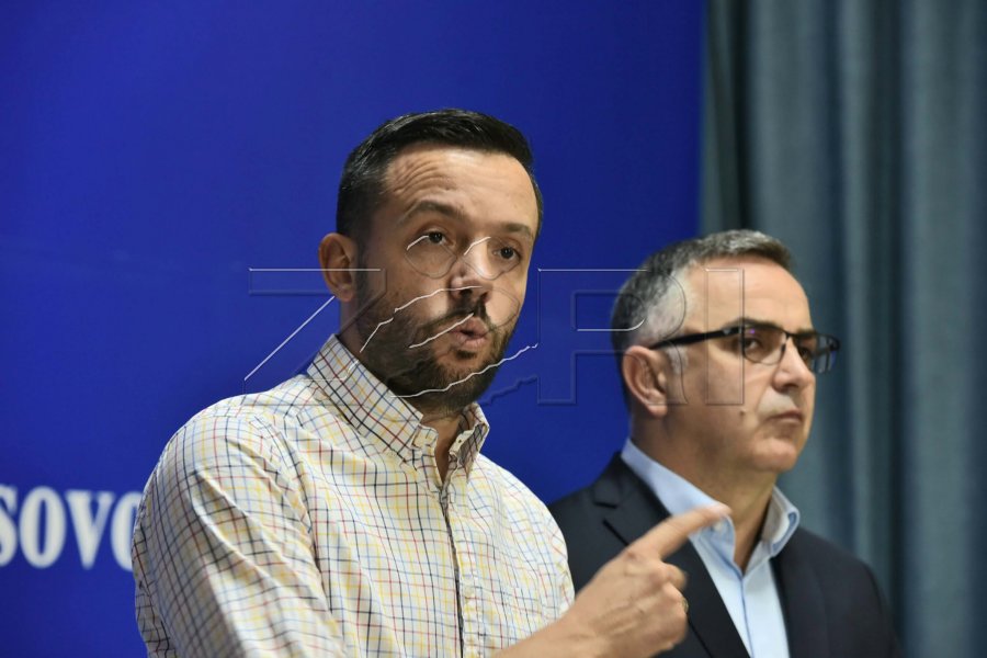 PDK ja dhe Aleanca i bëjnë thirrje Deharit  Seanca të mbahet nesër në 11 00