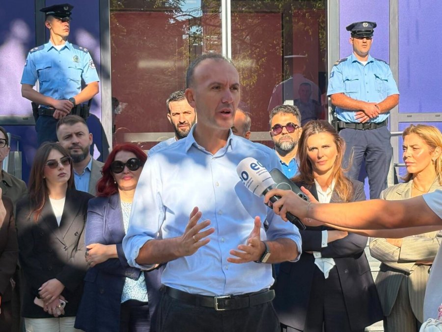 Arben Mustafa  Kurti është  uzurpator   PDK ja kërkon vazhdimin e seancës konstituive