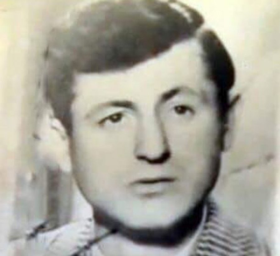 62 vjet nga rënia e Fazli Grajqevcit, Drenasi nderon mësuesin hero