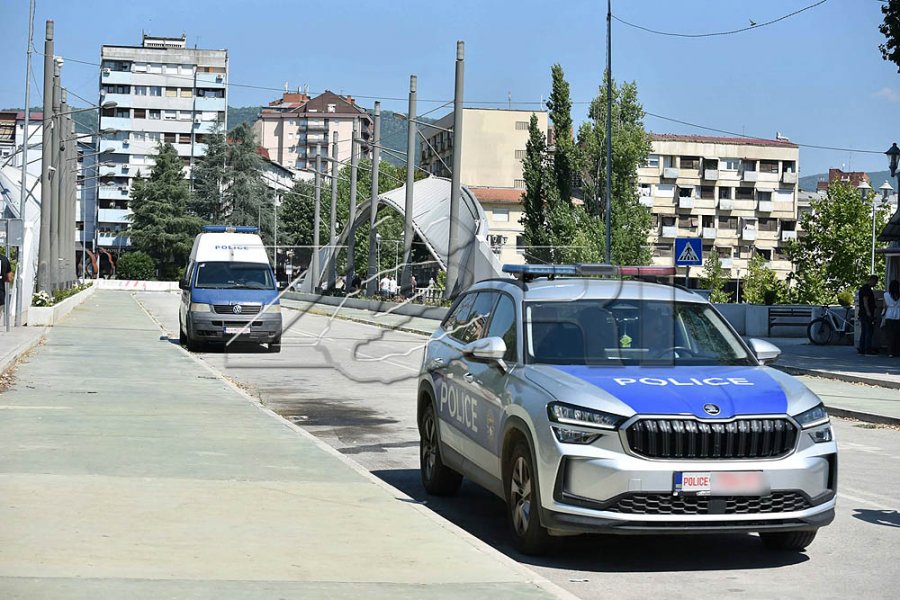 Peci: Hapja e urës së Ibrit varros idenë për ndarjen e veriut