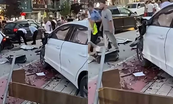 Pamje nga aksidenti mes katër automjeteve në Malishevë  u lënduan një zyrtar policor dhe katër persona të tjerë