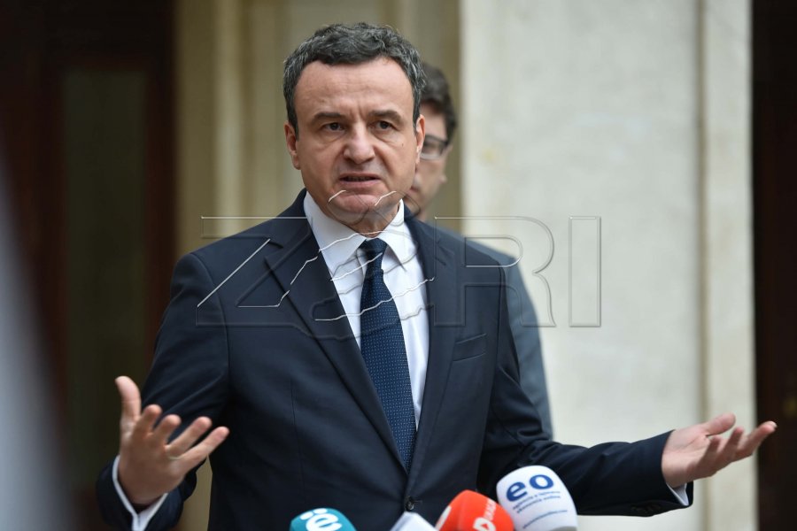 Kurti: Më duhet ta pranoj edhe kur s’kemi takim, kemi komunikim me PDK-në dhe Aleancën