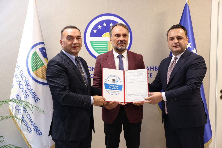 oek-u-leshon-certifikaten-e-pare-made-in-kosova-te-njohur-nderkombetarisht
