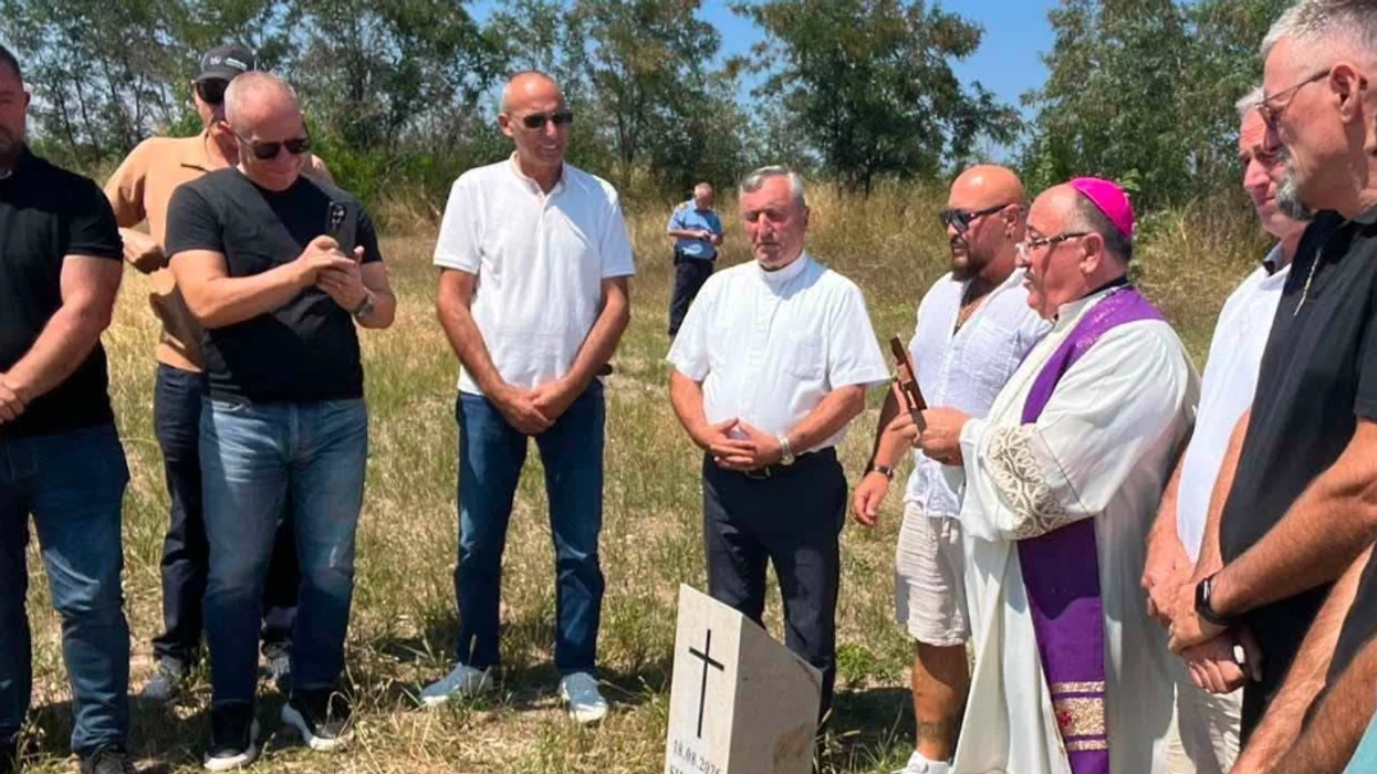 Tentuan të vendosin gur themelin e një kishe në Zagorë, Komuna e Vushtrrisë: S’ka leje ndërtimi