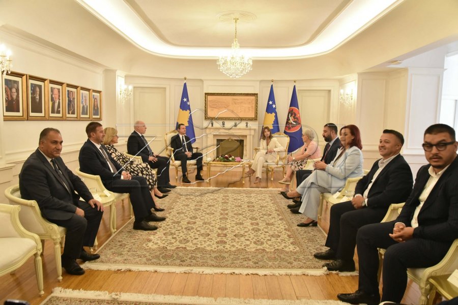 Haxhiu kërkon konsensus për presidentin  opozita nuk i shkon në takim