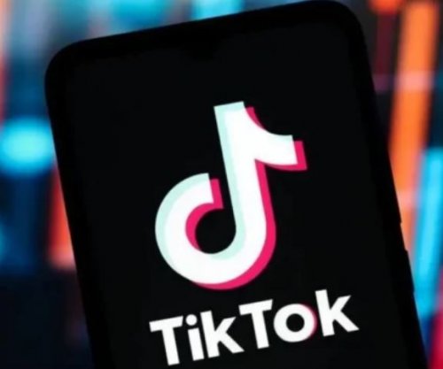 TikTok-u refuzon ftesën për të diskutuar videot e rrezikshme të drejtimit të makinës