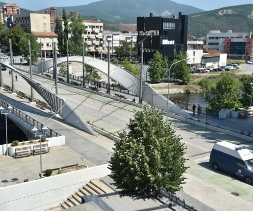 Fetoshi: Vuçiqi e sheh Urën e Ibrit si kërcënim, NATO-ja si progres 