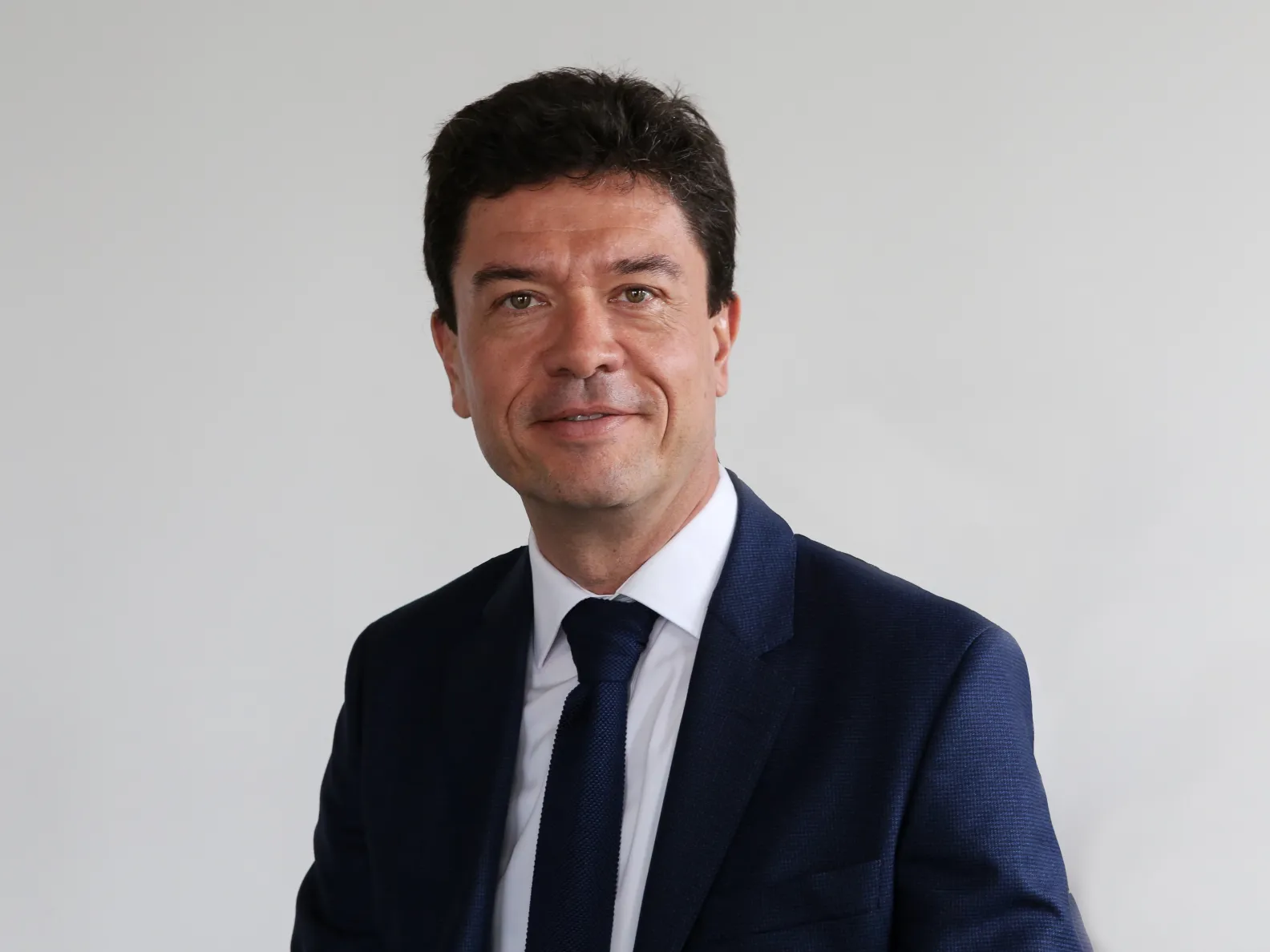 Ky është ambasadori i ri i Francës në Kosovë