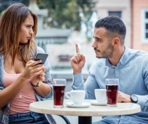 Ata që tradhtojnë vetë nuk e falin partnerin