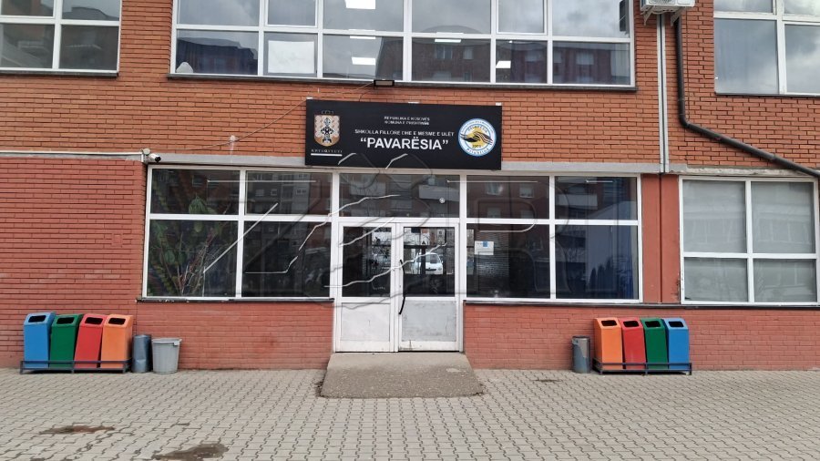 Në prag të vitit të ri shkollor  kërkohet ujë i pijshëm për nxënësit e shkollës  Pavarësia  në Prishtinë