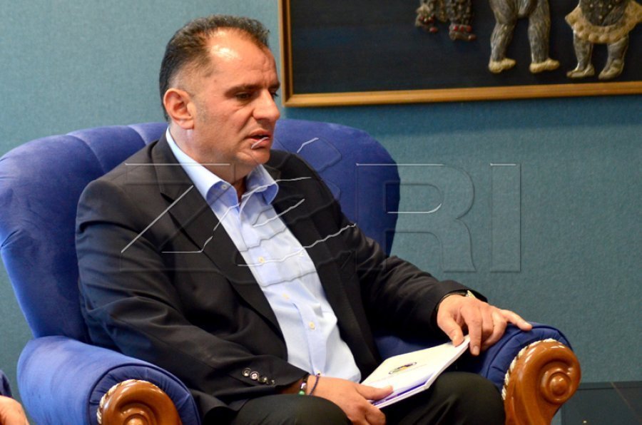 Gërxhaliu  Ekonomia përballon krizat  por jo lehtë edhe jostabilitetin institucional