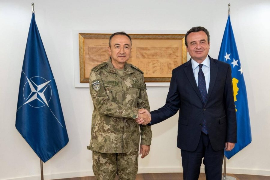 KFOR: Për rrethana të paparashikuara, nuk u zhvillua takimi Ulutas-Kurti