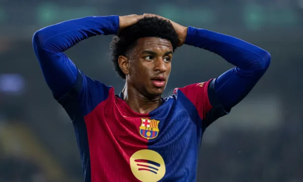 Balde gjithnjë e më afër largimit nga Barcelona