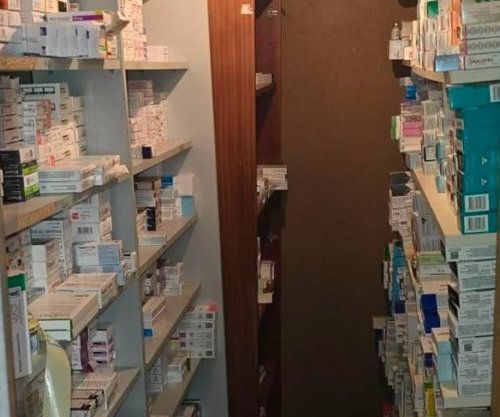 Dogana sekuestron 2.559 pako barnash pa banderola në Prishtinë