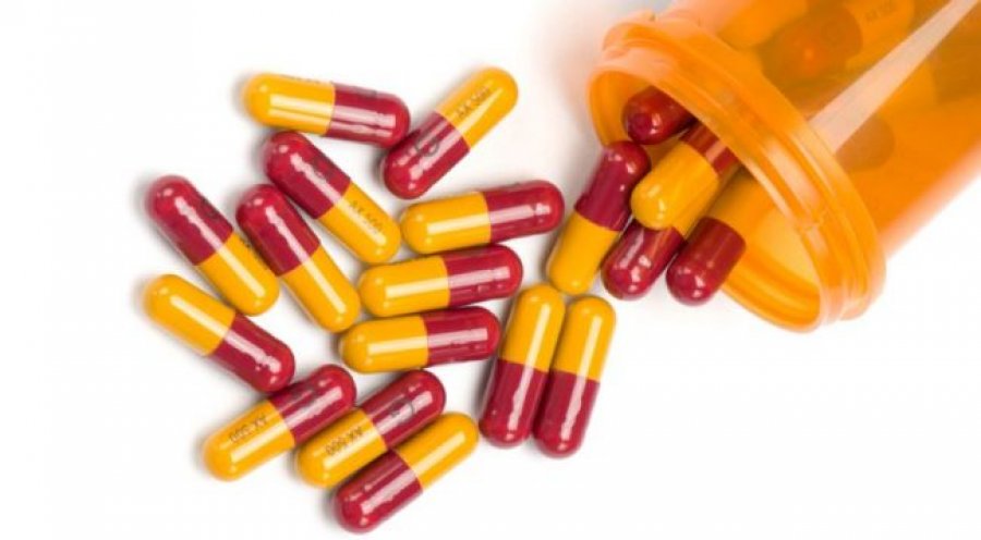 cfare-duhet-te-hame-dhe-pime-kur-marrim-antibiotike