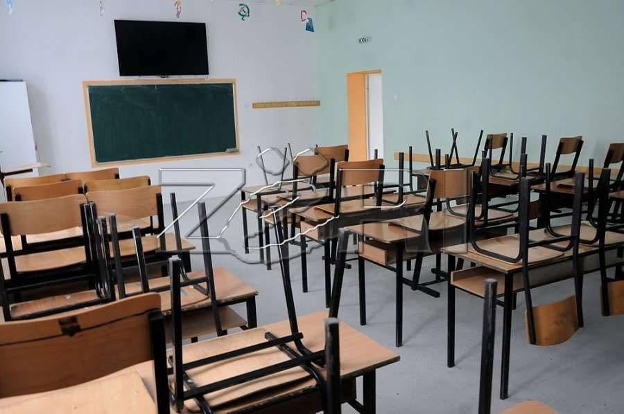Shkollat po boshatisen  buxhetet komunale po rëndohen   ç po ndodh me mësimdhënësit nëpër komunat e Kosovës 