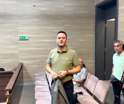Konjufca paraqitet në Gjykatë, rinis rigjykimi për rastin e gazit lotsjellës në Kuvend