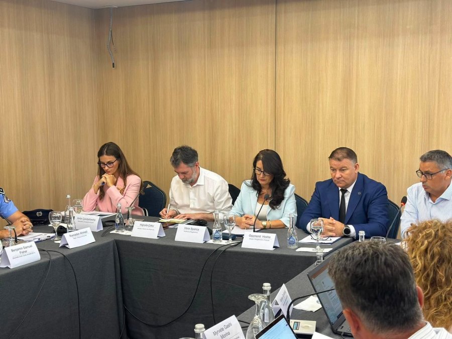 ZKA  Vetëm 52 për qind e nxënësve i konsiderojnë shkollat të sigurta