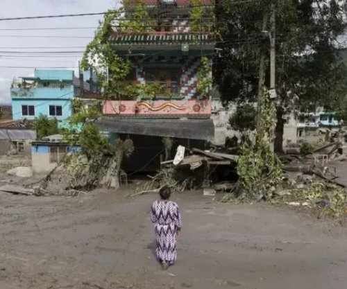 392 viktima dhe mbi 1300 të zhdukur, pas përmbytjeve në Nepal dhe Kinë