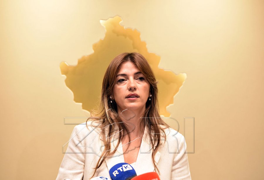Haxhiu për vdekjen e Flora Brovinës  Kosova humbi një grua që ia kushtoi jetën vendit